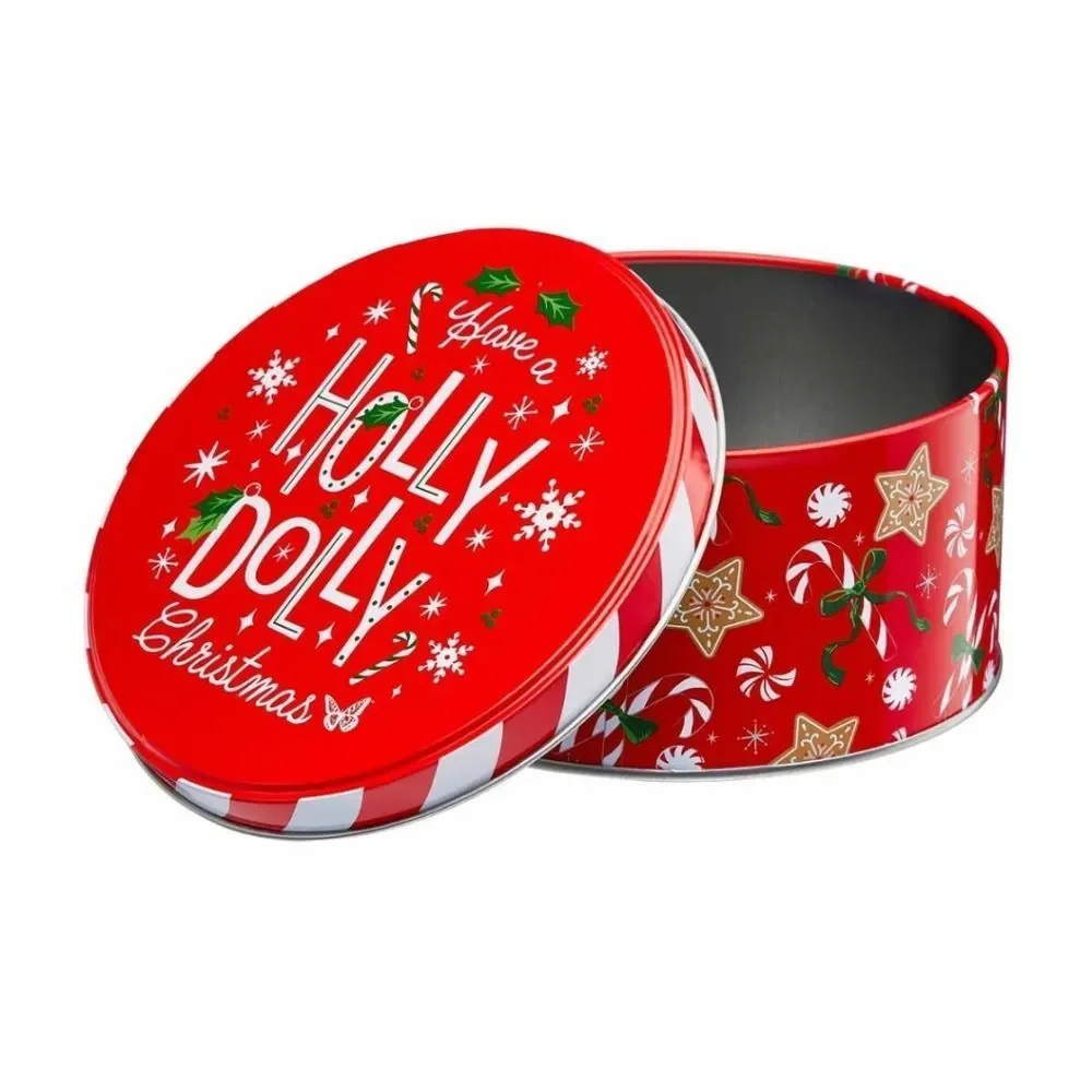 Dolly Parton celebrate season